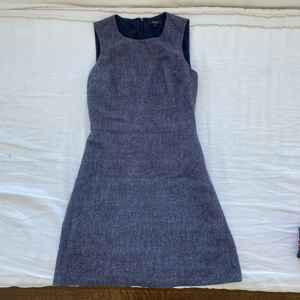 Theory dress size 0